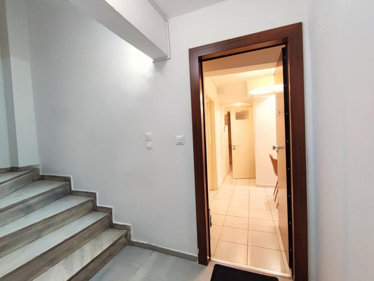 Avli Apartment Aten Exteriör bild